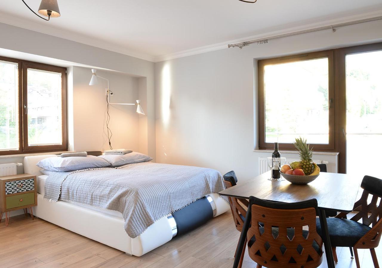 Apartamenty Gaja Krynica-Zdrój Rum bild